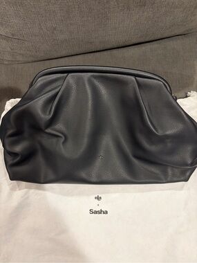 Ela handbag clutch (black) Sasha Exeter first collection